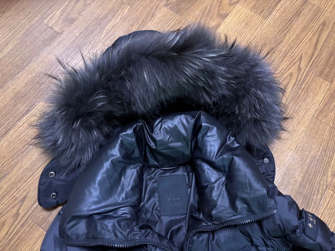 ❤️新品・未使用　TATRAS タトラス フード＆ファーのみ　ラクーンファー