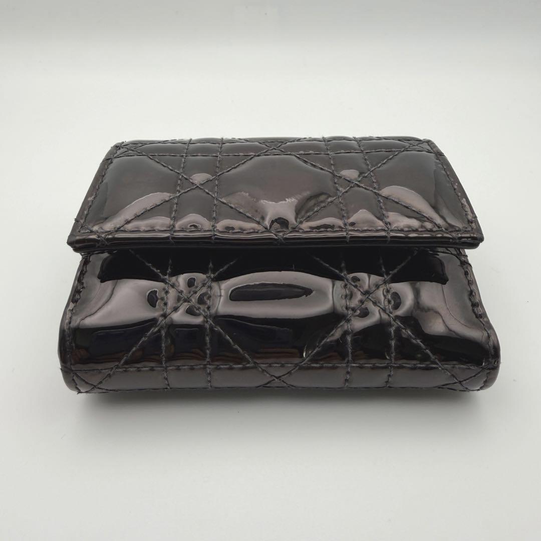 人気 Dior ディオール　エナメル レディディオールロータ 三つ折り 財布