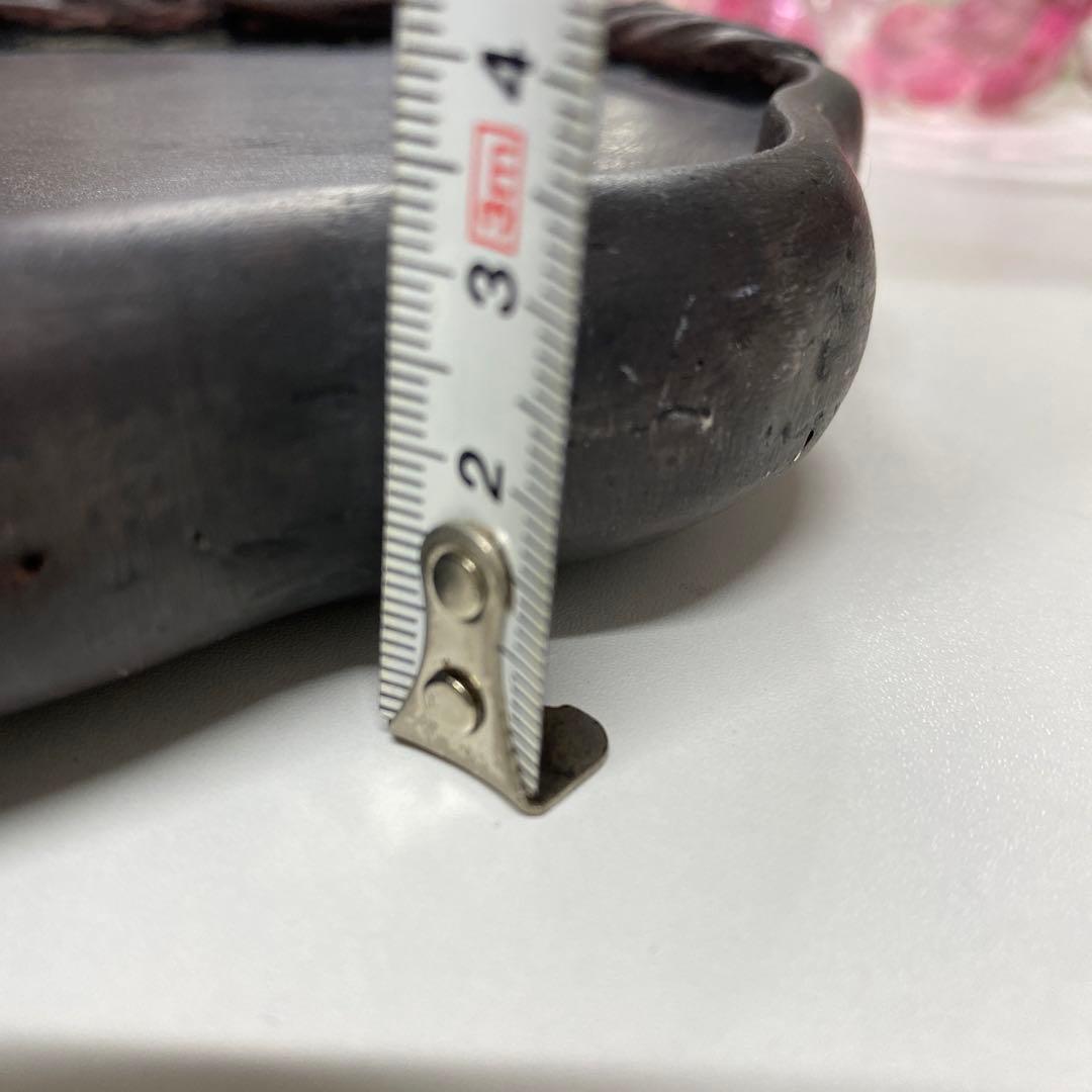 古い硯、彫刻あり