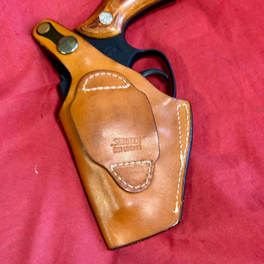 整備済 SHOOTER レザー ヒップ ホルスター 右利き用