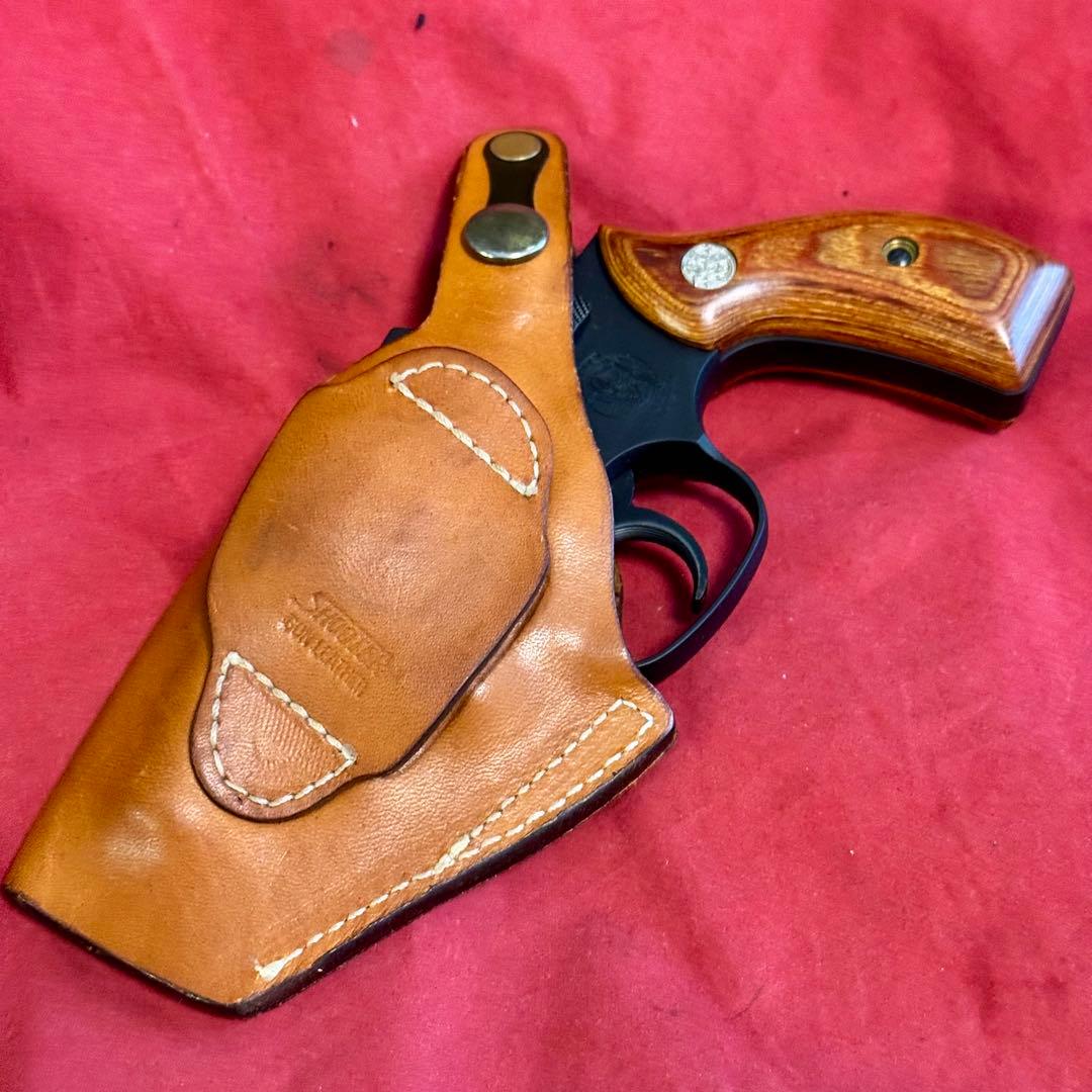 整備済 SHOOTER レザー ヒップ ホルスター 右利き用