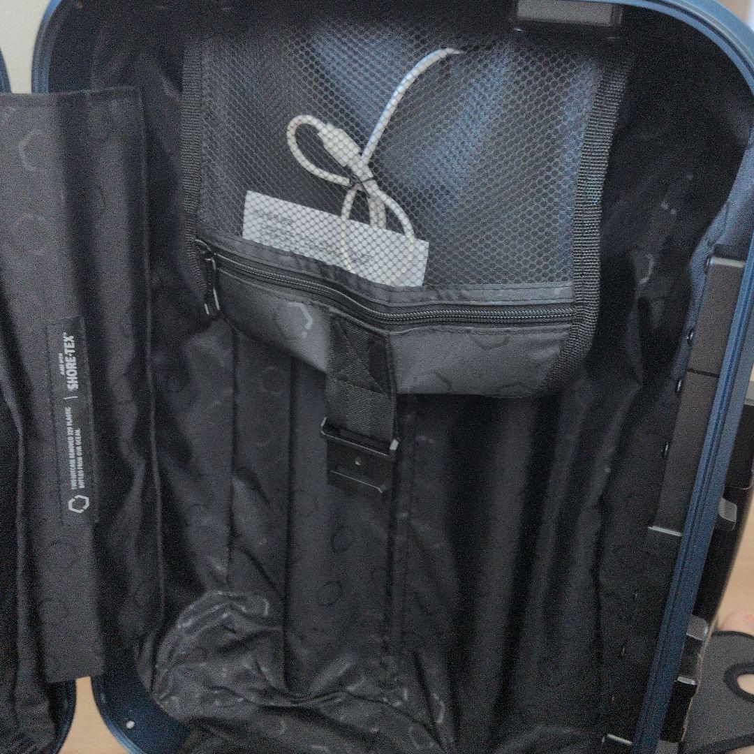 ソルガード Carry-on Closet（機内持込39L） 時短スーツケース