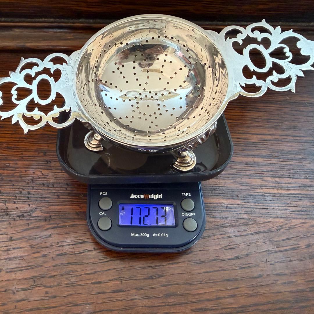 イギリス製純銀ティーストレーナー　ホールマークあり　約172g