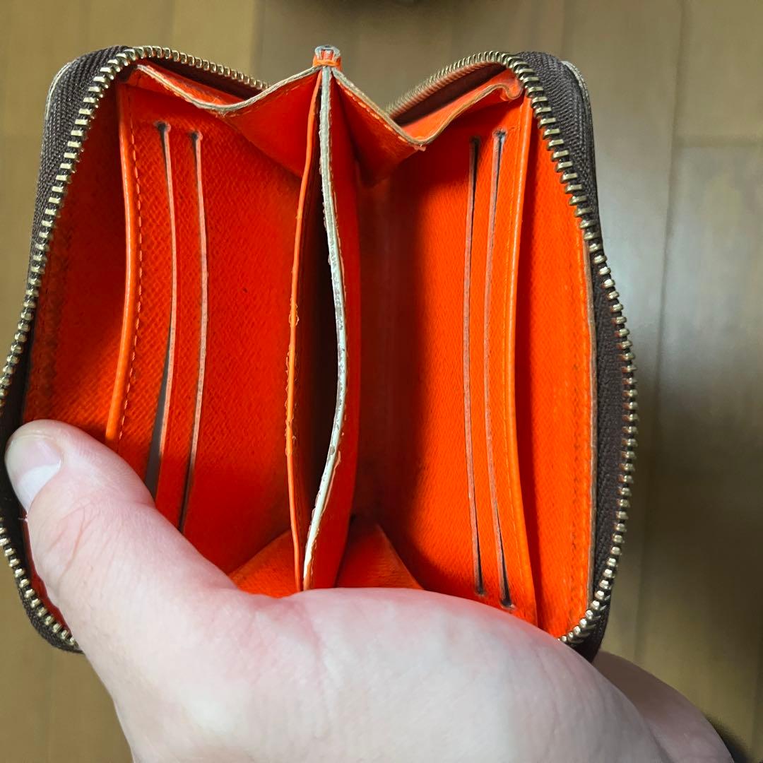 ルイヴィトン ジッピー パース ケース モノグラム グラフィティ