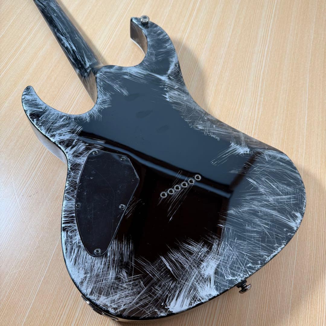 SPEAR GUITARS エレキギター　6 弦ギター