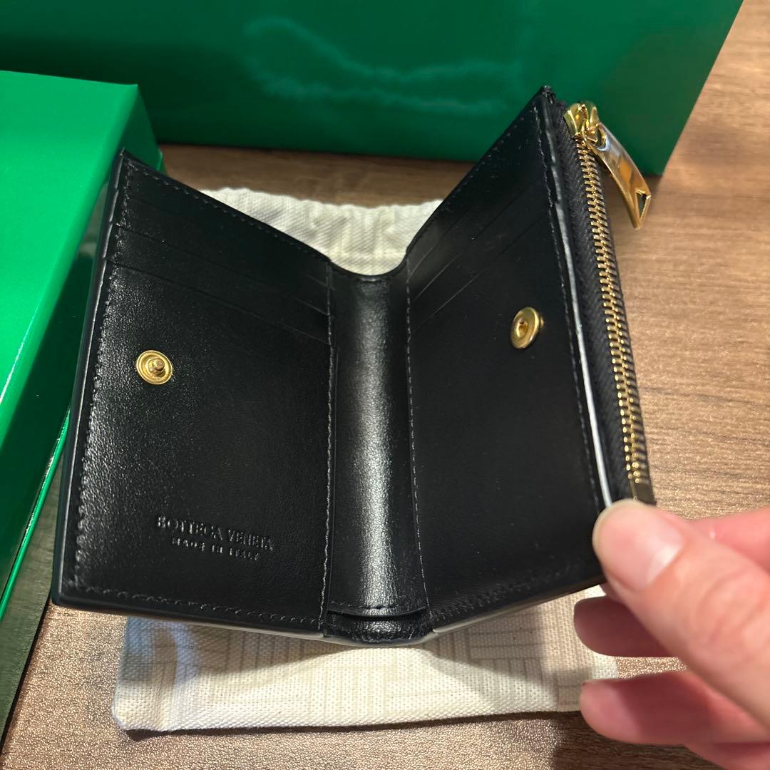 BOTTEGA VENETA 二つ折り財布 ブラック