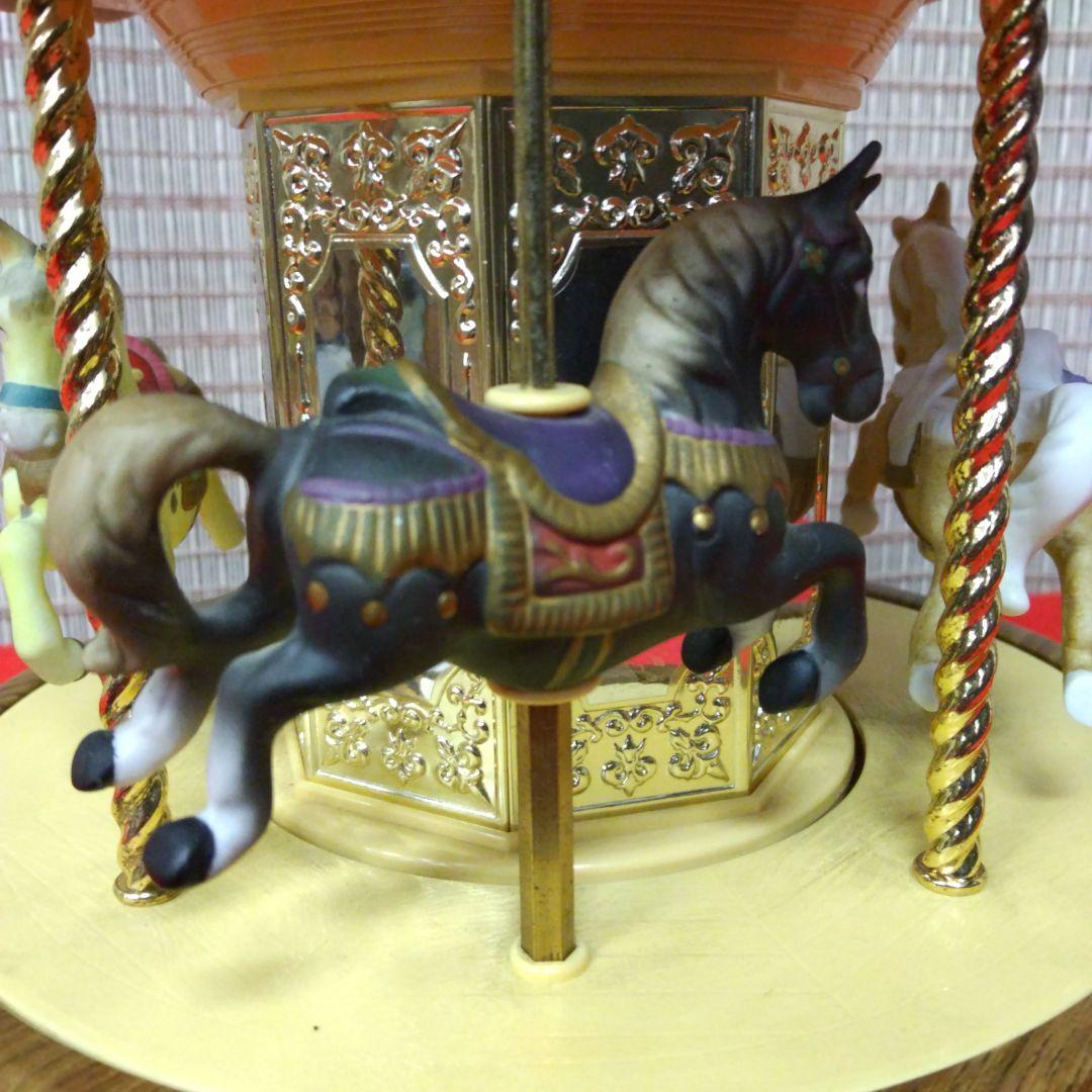 ☆☆☆本日特価！【WACO 陶器製メリーゴーランド ジャンク品】