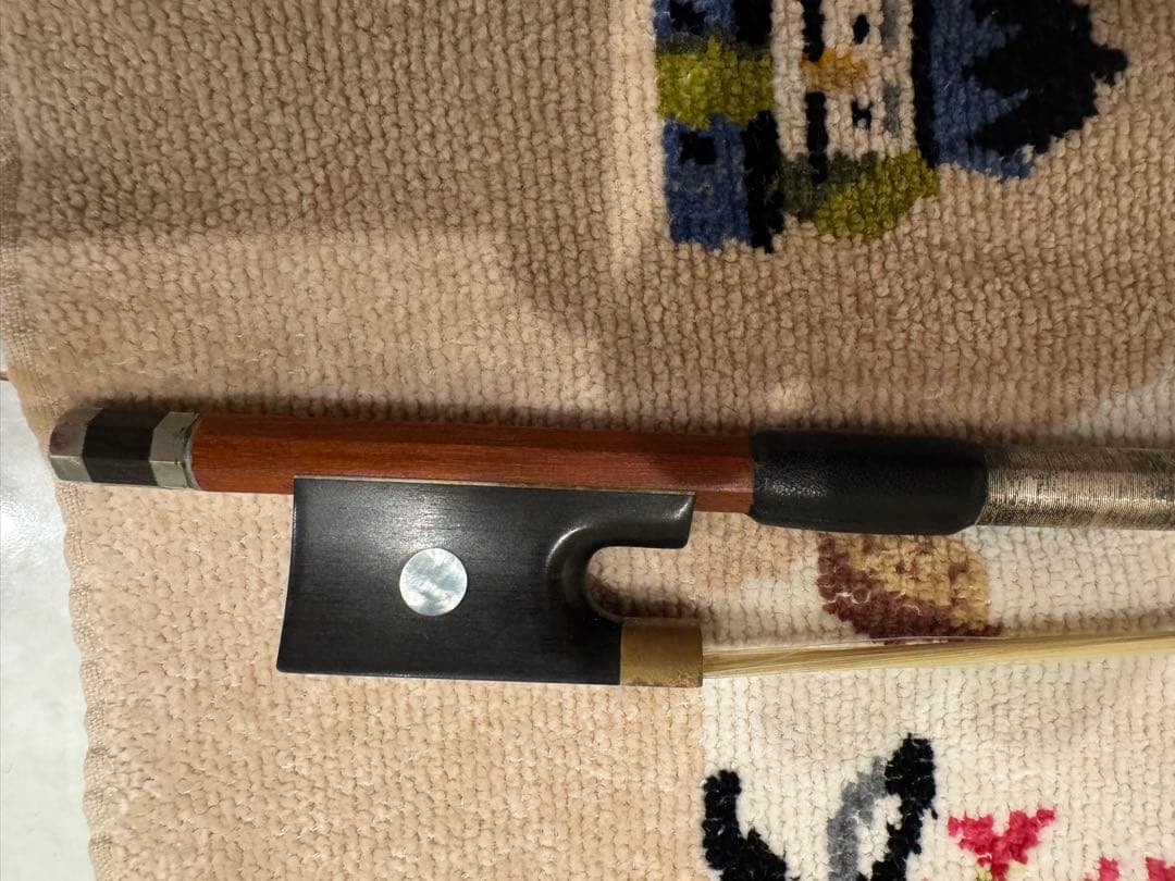 バイオリン弓　Archet ⭐︎