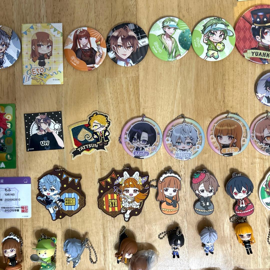 カラフルピーチの公式グッズまとめです