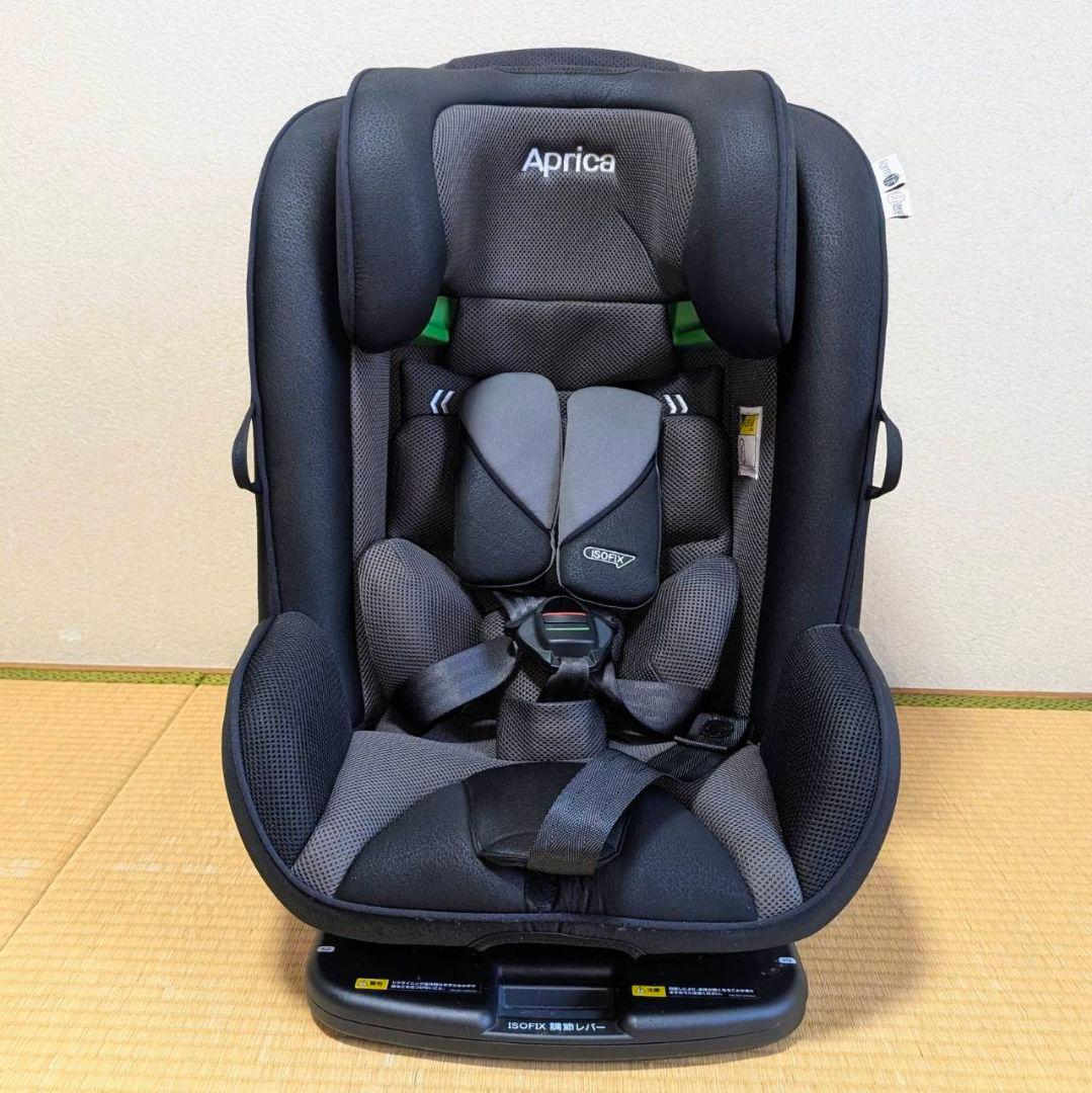 フォームフィット ISOFIX 360°セーフティー