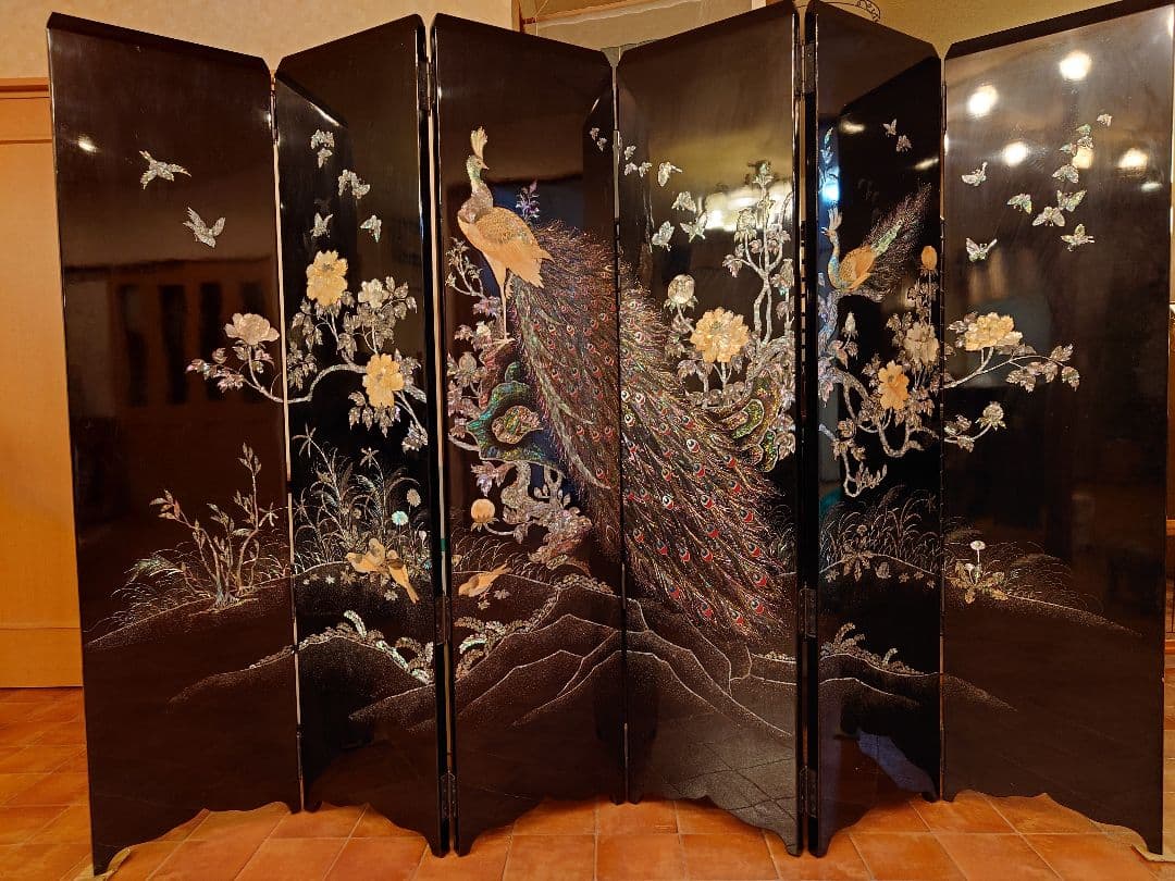 大型　孔雀の螺鈿　パーテーション　衝立て　屏風　 6つ折り