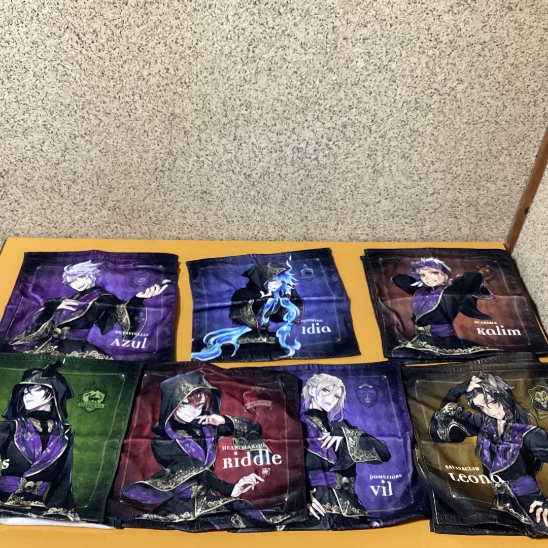 2326 ディズニーツイステッドワンダーランドタオル