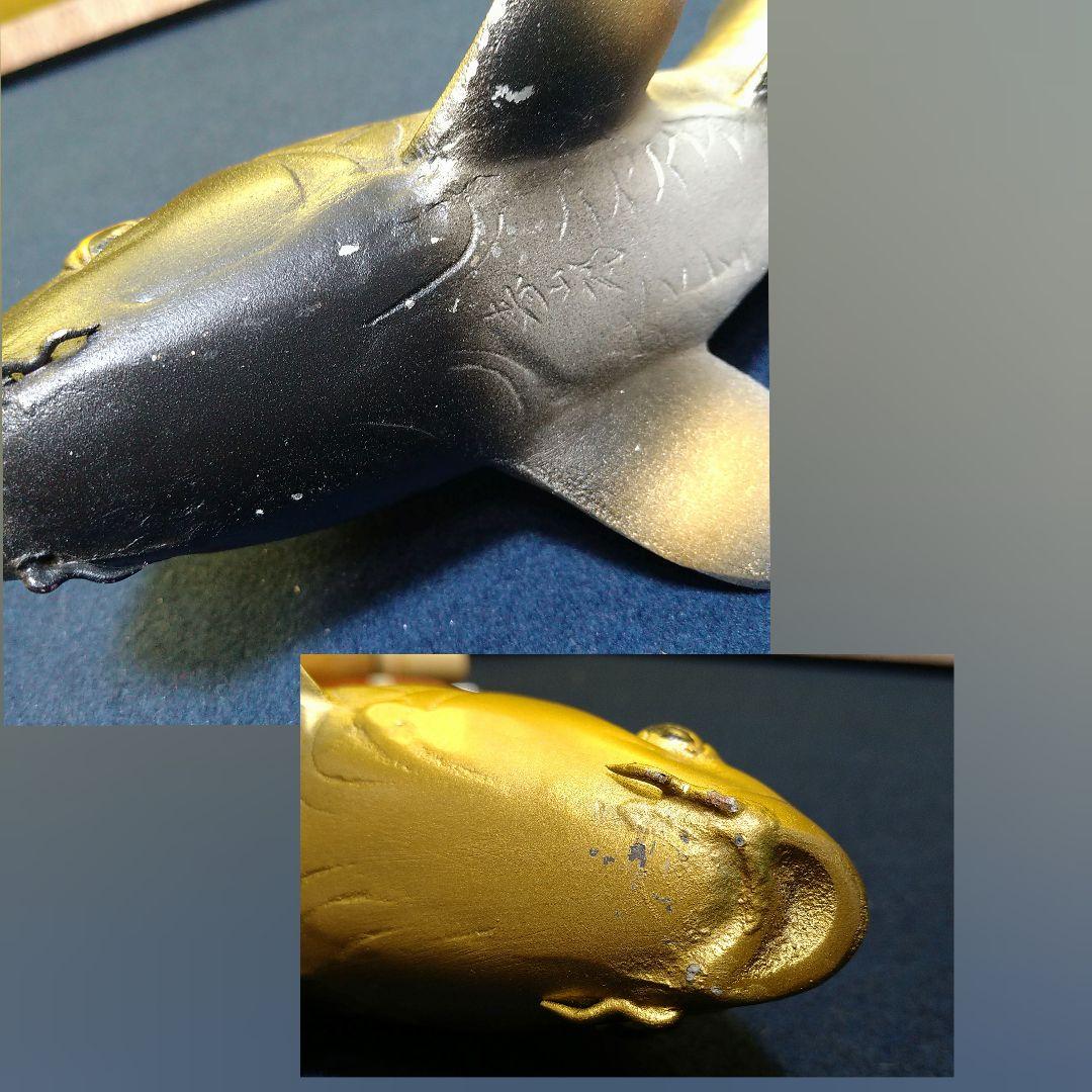 AH68 金属工芸 双鯉 寿山 豊 置物 オブジェ鯉 飾り台付 黒