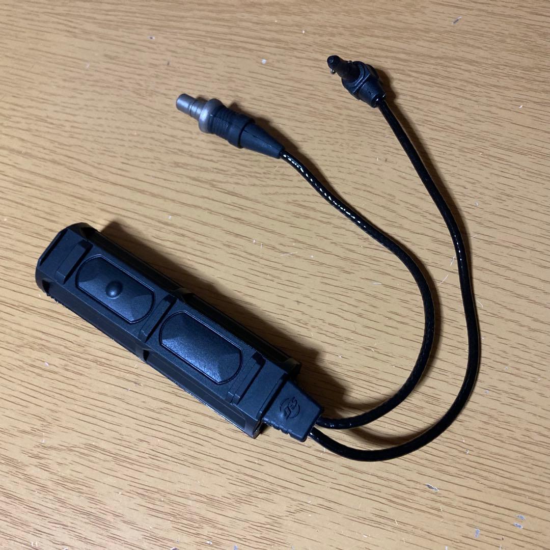 トイガン SUREFIRE SR07-D-IT