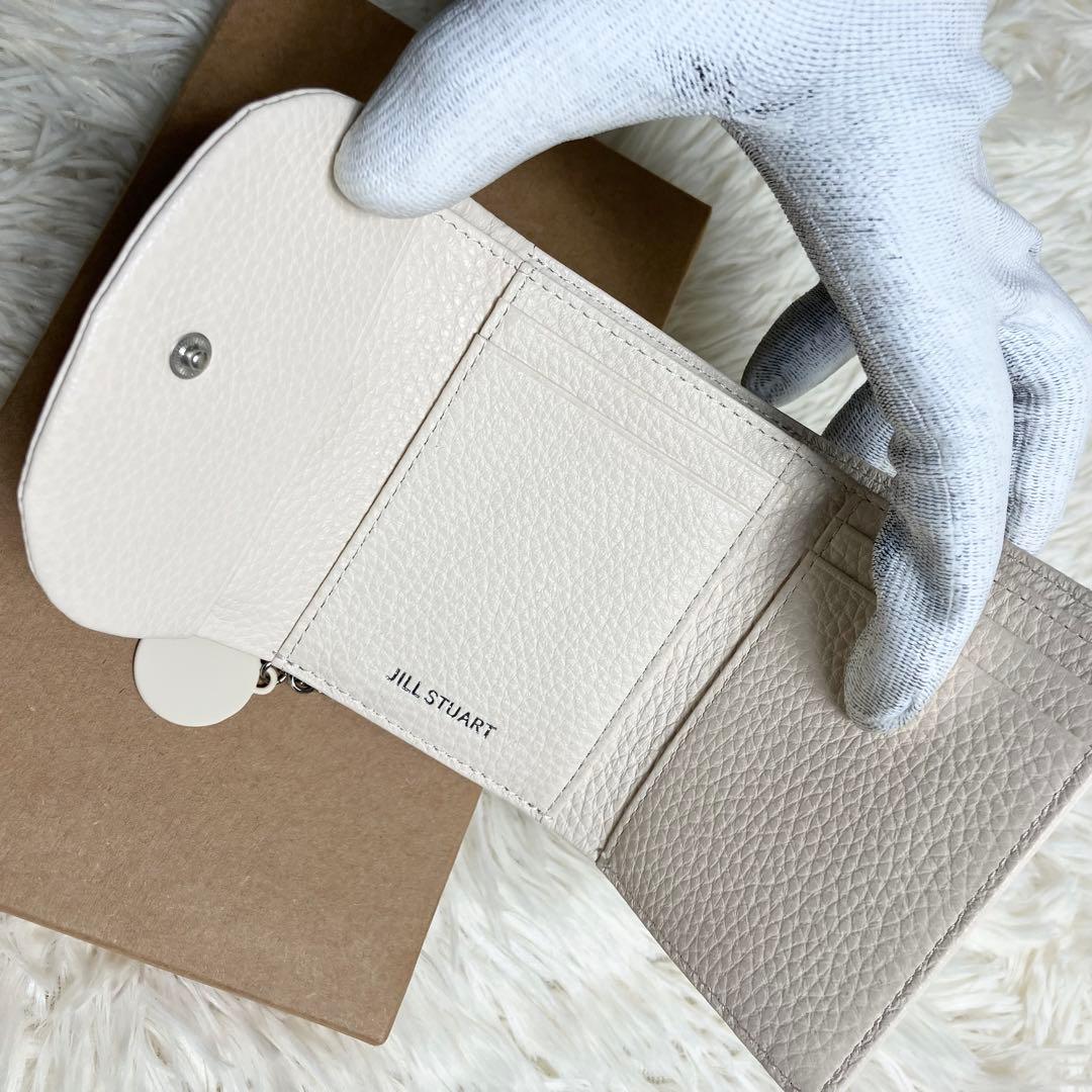 未使用✨ ジルスチュアート ルナティ がま口 トリフォールド