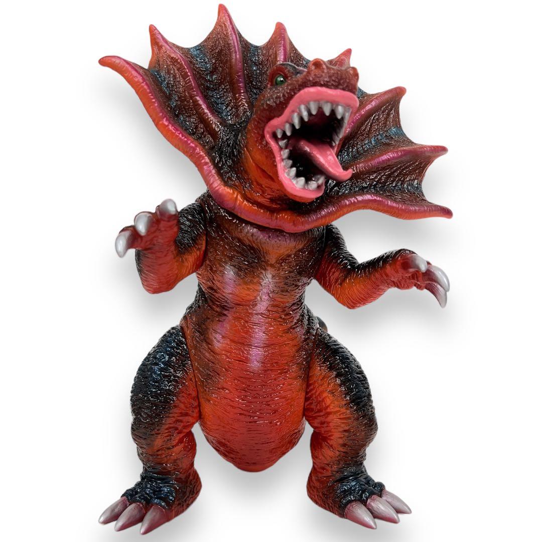 ウルトラマン 彩色 ジラース ソフビ フューチャーモデルズ 楳図かずお