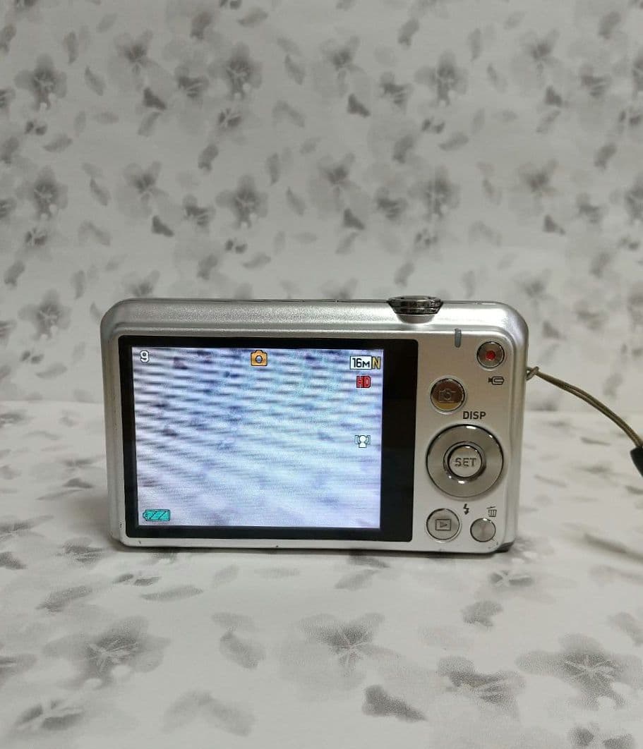 【RS25】CASIO EXILIM EX-Z920 デジカメ 本体