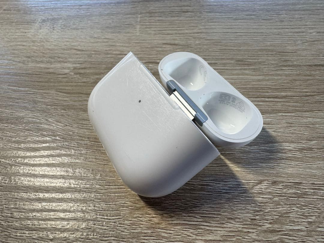 Apple AirPods（第3世代）充電ケース付 A2897 美品