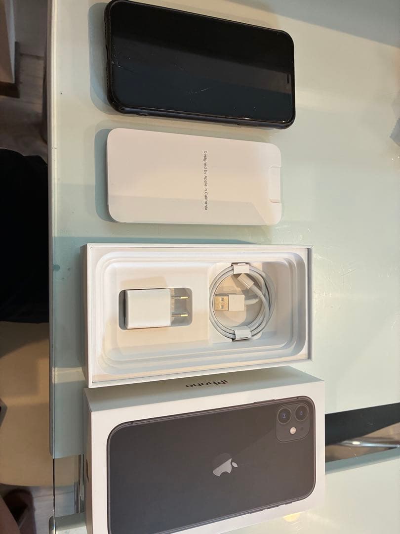 Apple iPhone 11 64GB ブラック 画面不良