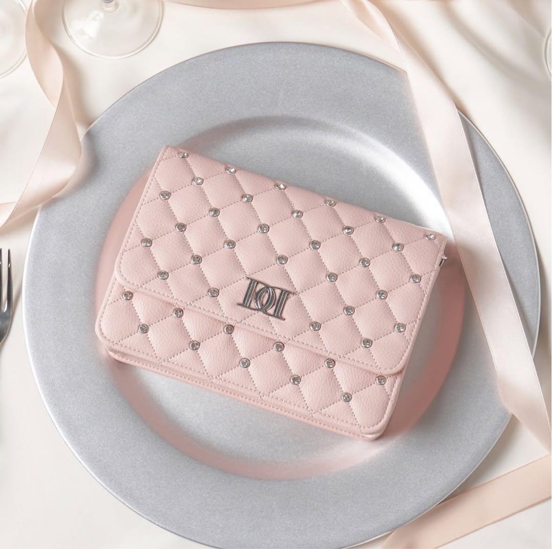 【新品 未使用】Darich ノベルティ キルティングレザーショルダーバッグ