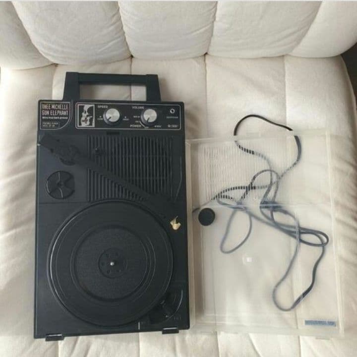 THEE MICHELLE GUN ELEPHANT　レコードプレーヤー