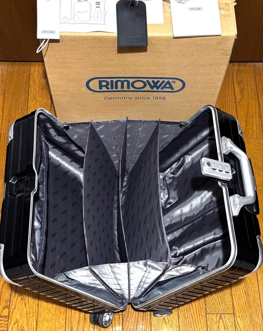 Rimowa リモワ　4輪　ビジネストロリー　リンボ　Limbo 28L