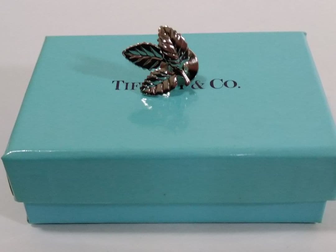 ティファニー　TIFFANY　リーフ　ピン　ブローチ