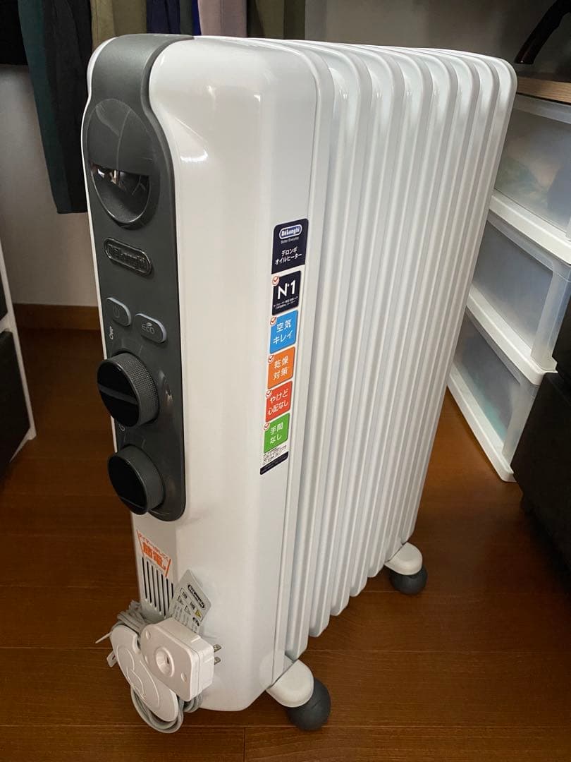 DeLonghi オイルヒーター ホワイトRHJ35M0812-DG