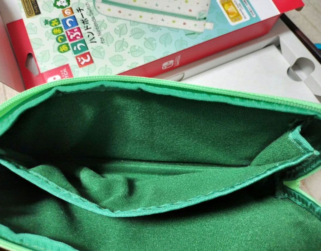 美品 Nintendo Switch本体+ソフト2本+メモリ32GB 他おまけ付