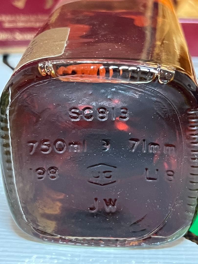 ジョニーウォーカー　レッドラベル/ ジョニーウォーカー ブラックラベル