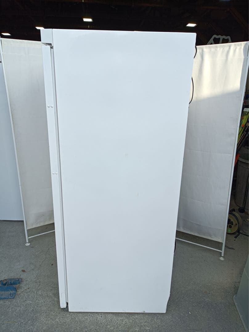 八6744【配送設置料金込み】DAIREI 冷凍庫 472L SD-521