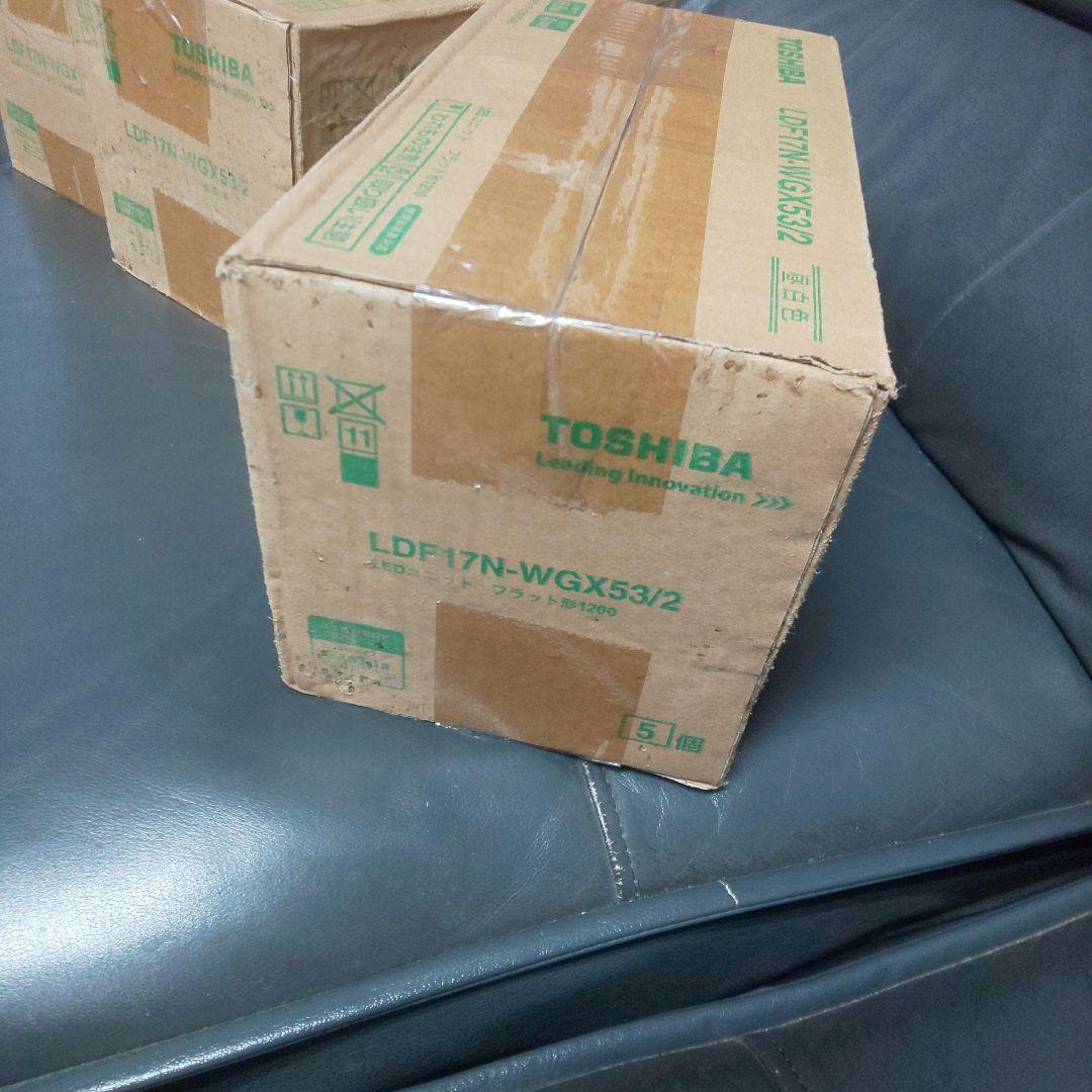 売約済み みかまん様 東芝 LED蛍光灯 LDF17N-WGX53/2 11箱