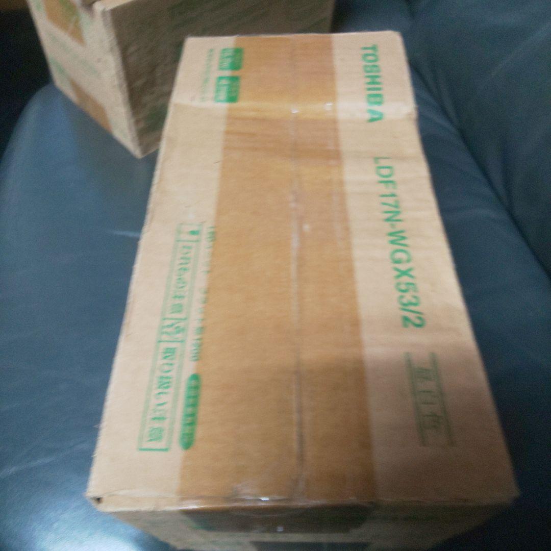 売約済み みかまん様 東芝 LED蛍光灯 LDF17N-WGX53/2 11箱