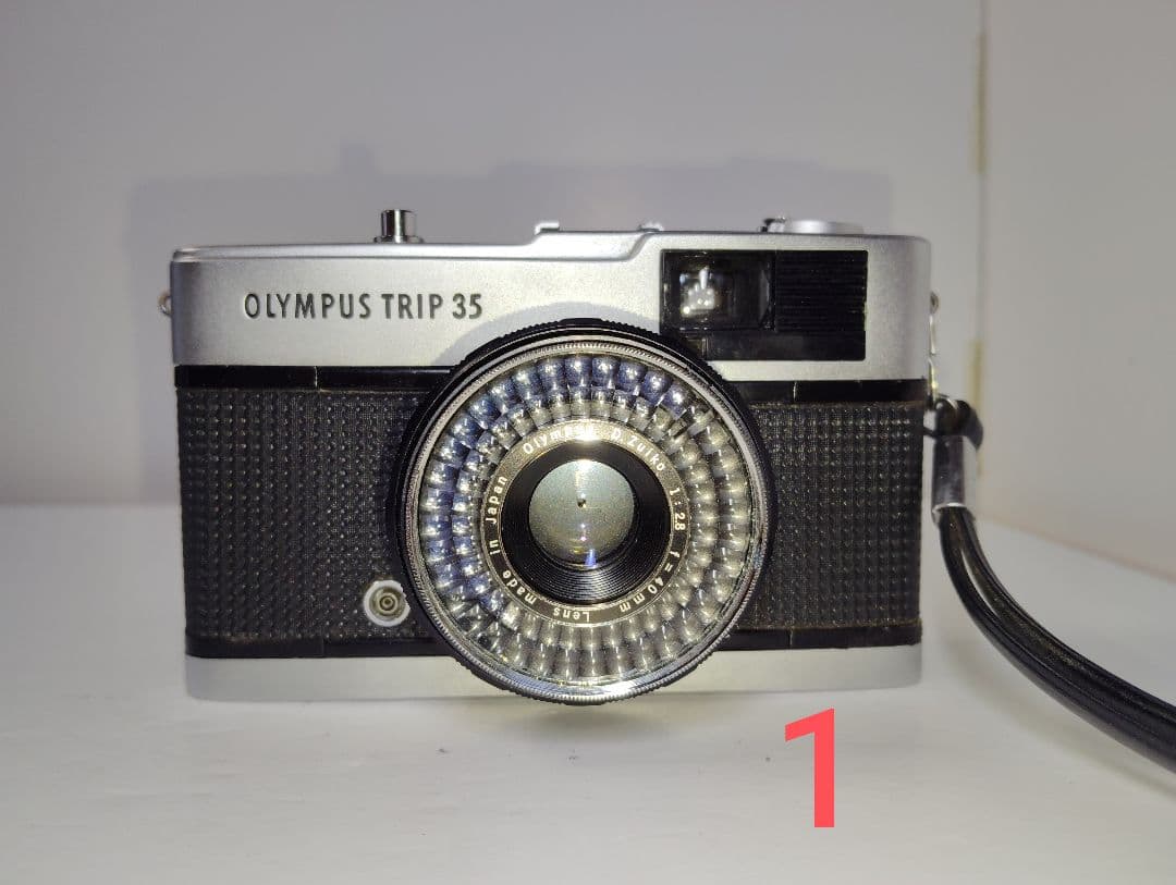 OLYMPUS TRIP 35 （動作美品）