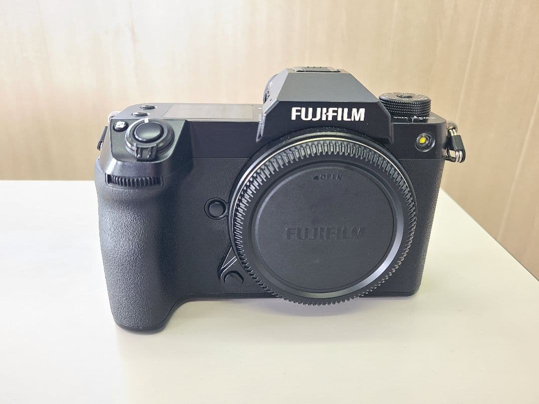 FUJIFILM　GFX100S
