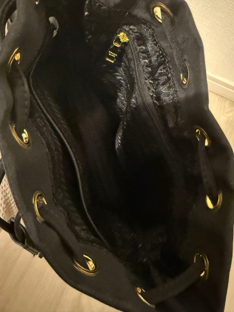 プラダブラック　ショルダー2wayバッグノベルティ