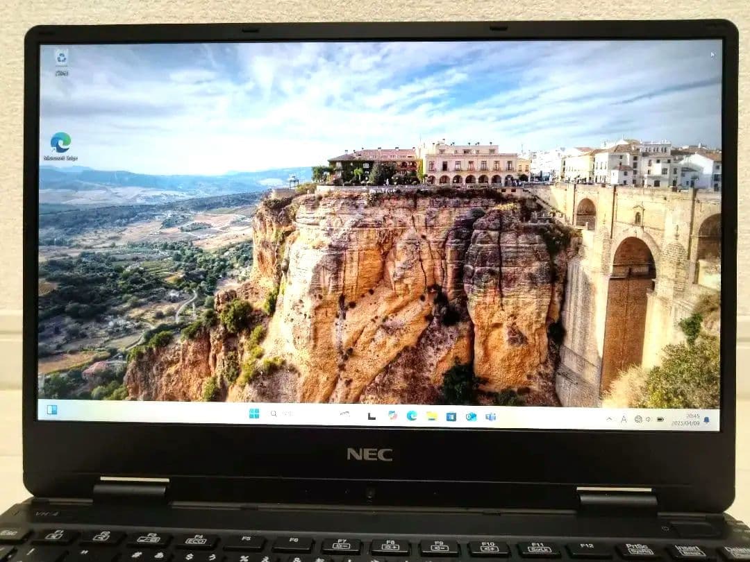 NEC VersaPro 13.3インチ 第8世代i5