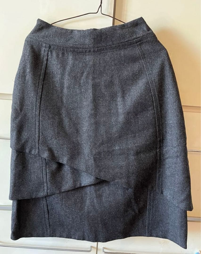 年末値下げ！希少新品DIRK VAN SAENE スカート