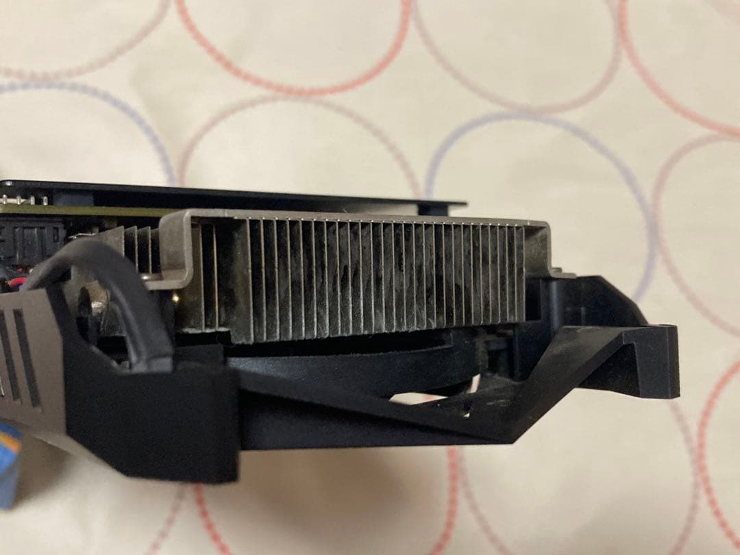 ASRock Radeon RX 590 8GB OC 箱付き