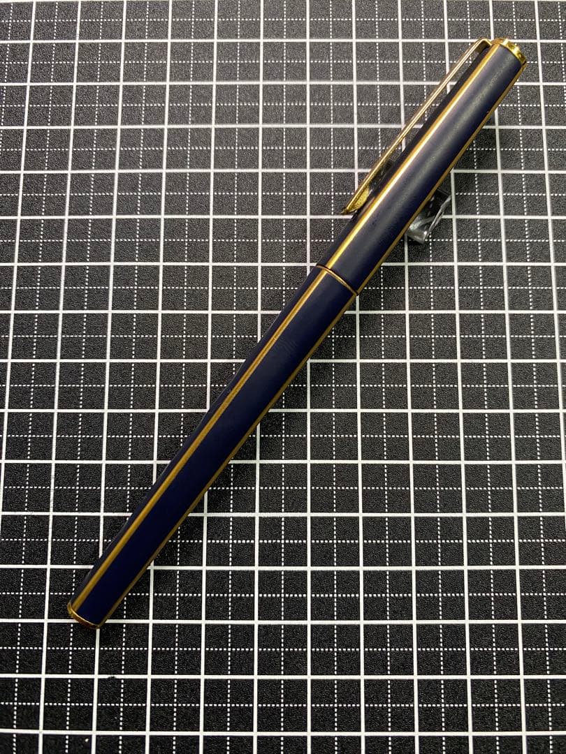 PILOT QUATRO Matt-NAVY 万年筆　字幅F