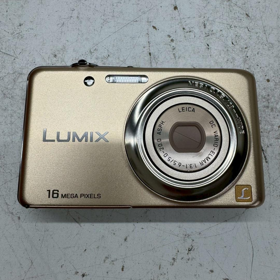 T◆　Panasonic　LUMIX　DMC-FH7　ゴールド　デジタルカメラ