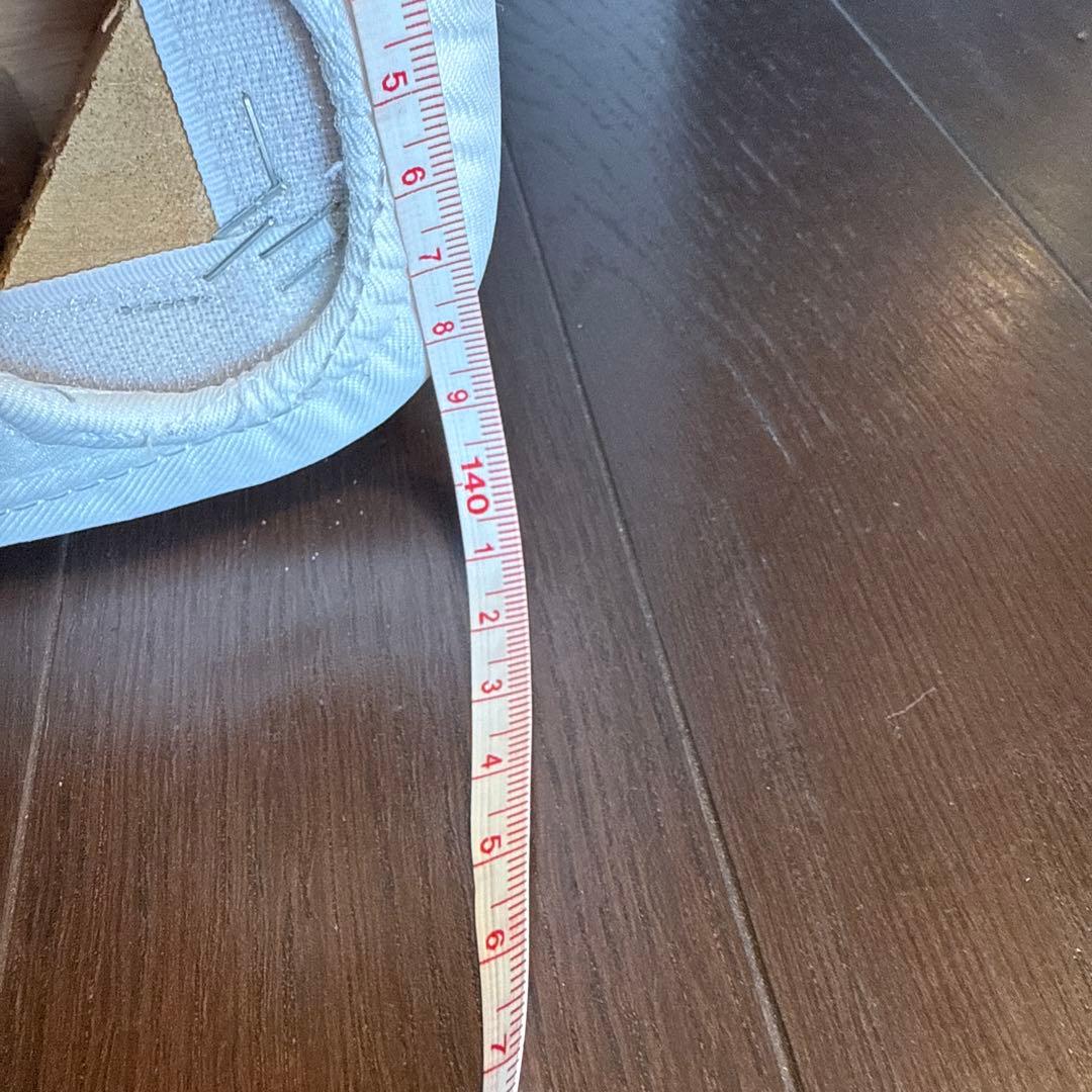 ホワイト ストライプデザイン 脚付きマットレス セミダブル