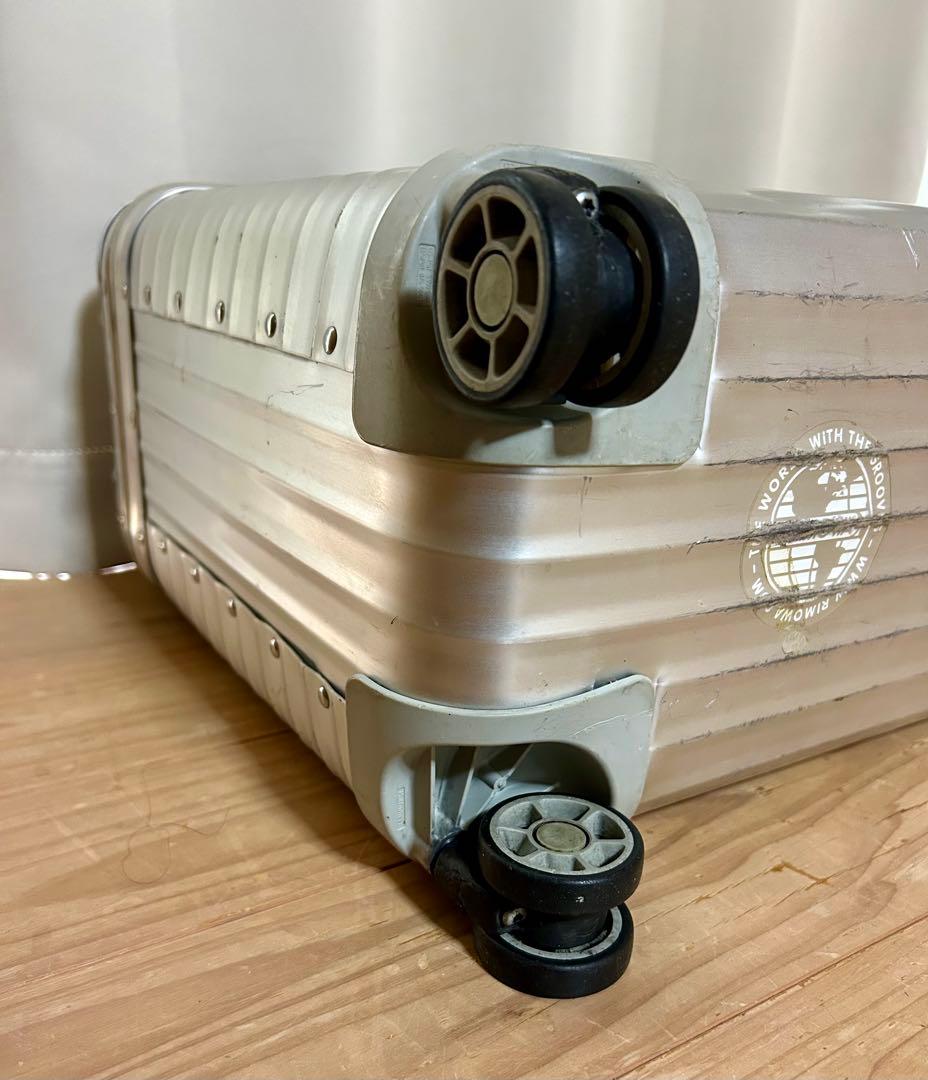 ✨【値下げ】リモワ　トパーズ　パイロット　4輪　トローリー　機内持込