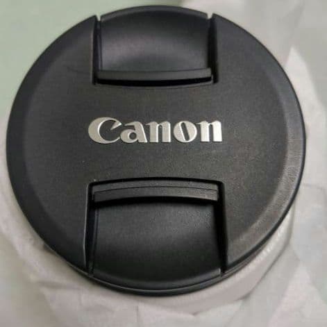 超美品　Canon EF 70-300mm f/4-5.6 IS USM ズーム