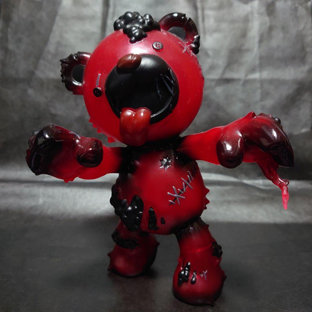 Art Studio 「SHOT!」ゾンベアー ソフビ デビルカラー ver