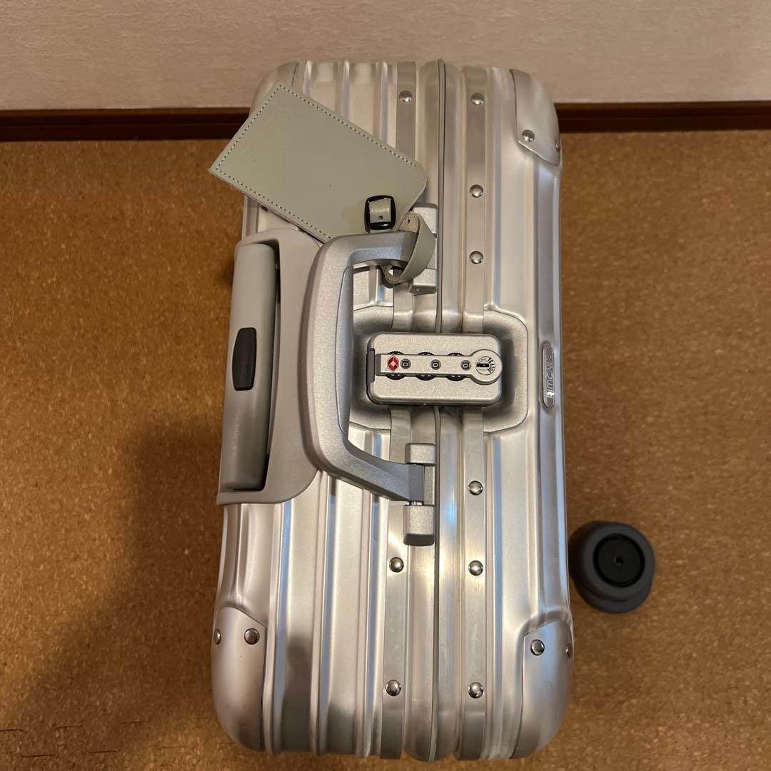 バッグ RIMOWA TOPAS BUSINESS TROLLEY 28L