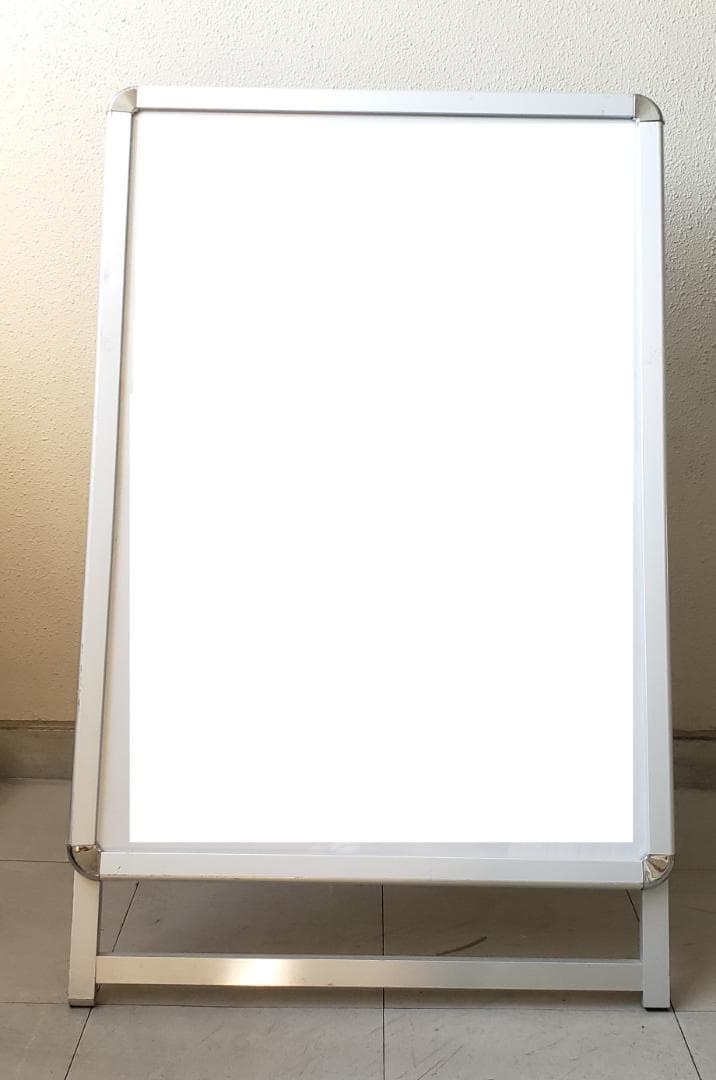 スタンド看板 №1（W640×H1200×D530）