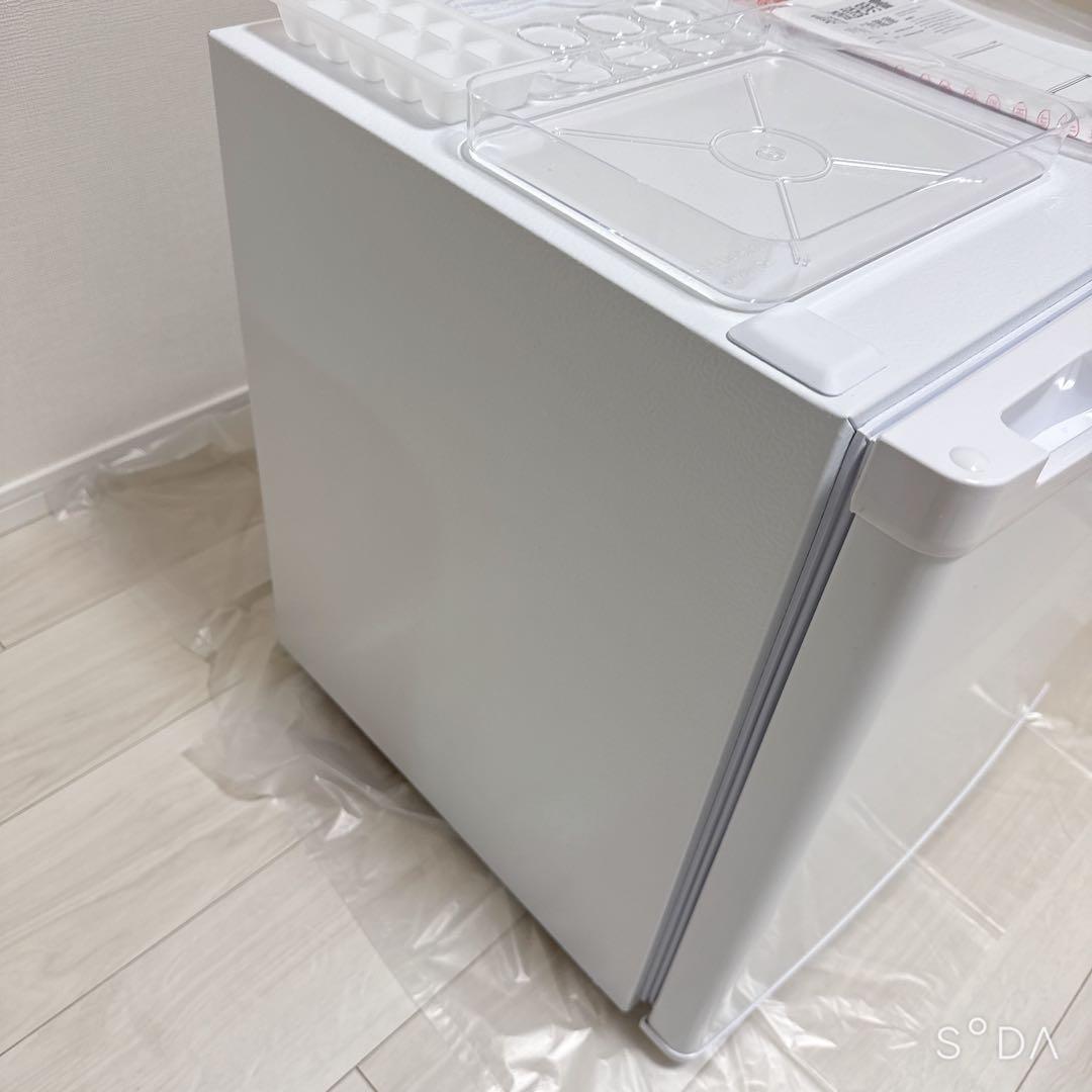 冷蔵庫 小型 1ドア 46L ホワイト MAXZEN JR046ML01WH