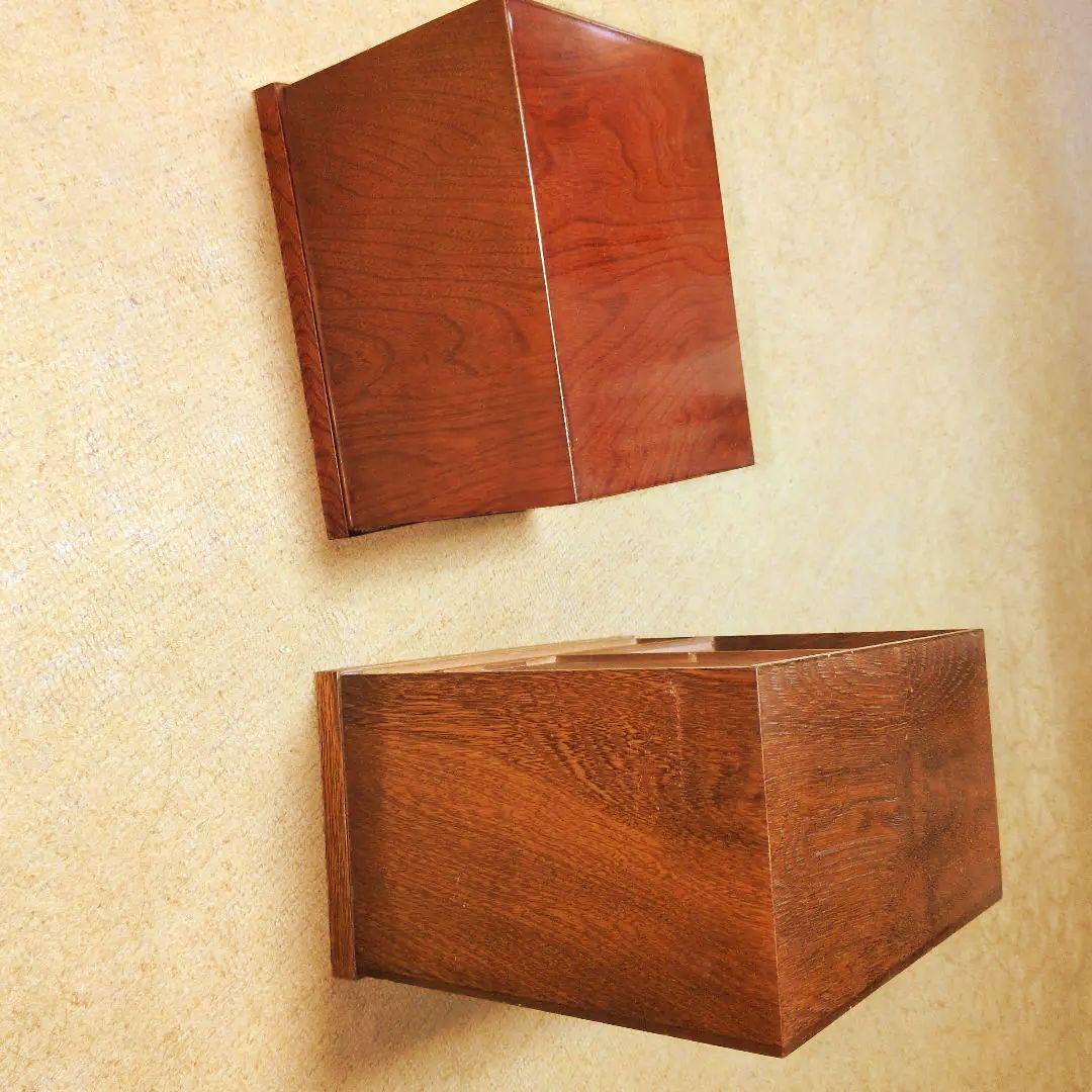 時計付木製タンス 和柄装飾　レトロ家具　ミニ箪笥　　和風で小さい小物入　引き出し