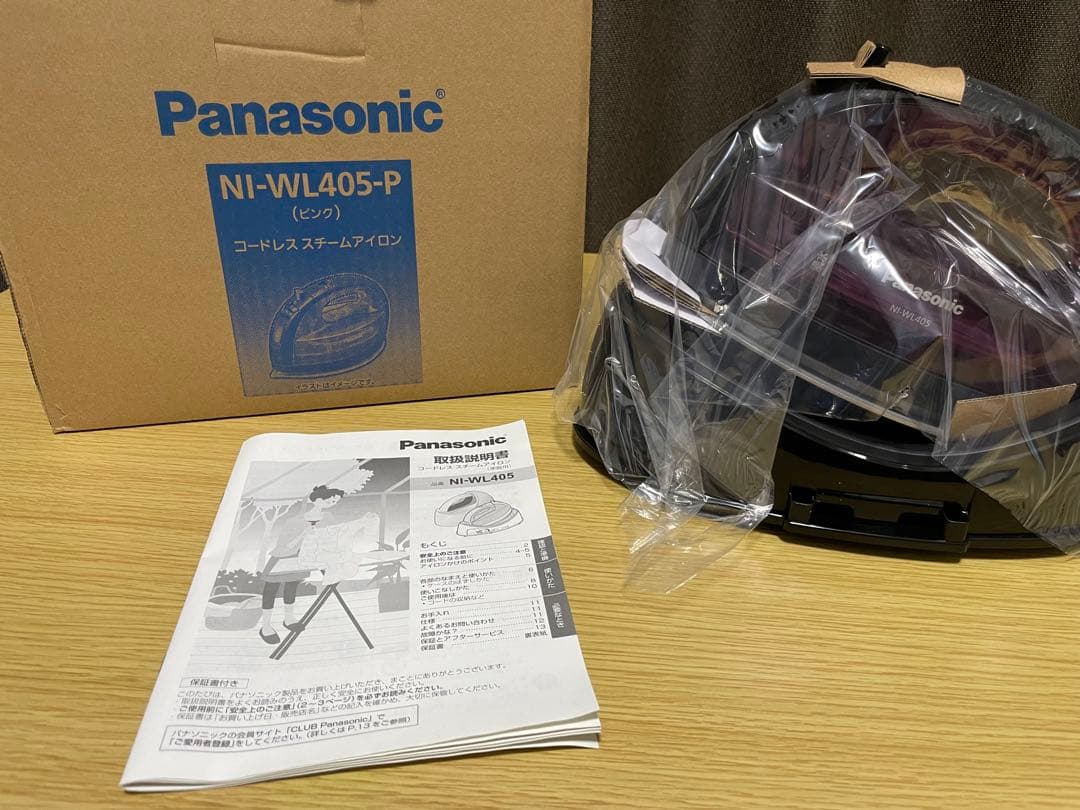 しん》【新品】コードレススチームWヘッドアイロン NI-WL405